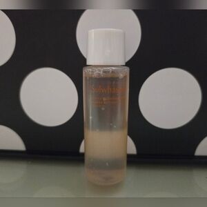 10/$25✨️Sulwhasoo Cleanser MINI✨️